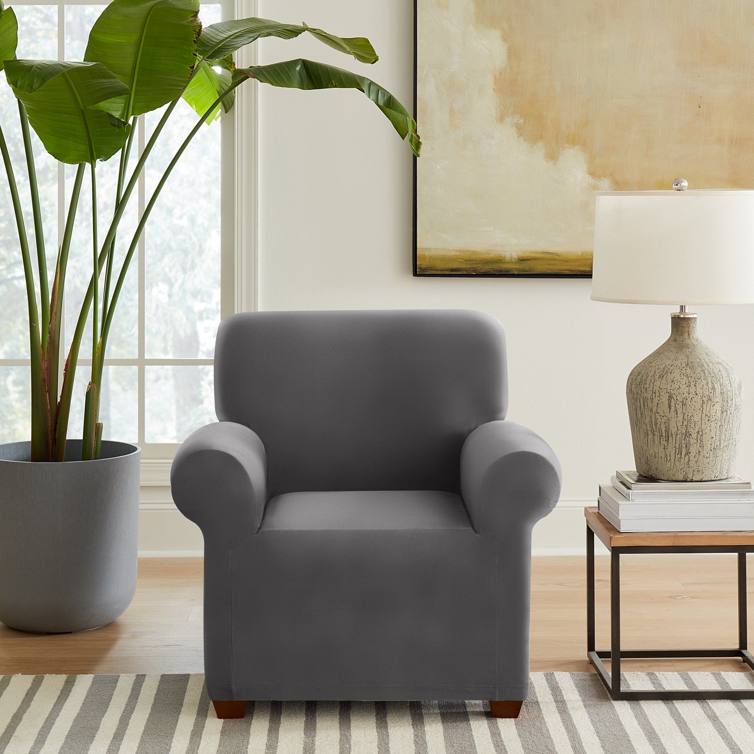 Charcoal grey velvet discount chair